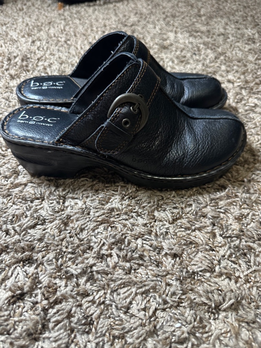 b.o.c. Black Women’s Slip-On Clogs like mules  with Buckle Accent Size 9